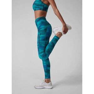 Athleta High Rise Rainer Printed Tight - XS - brushed inner cold weather blue